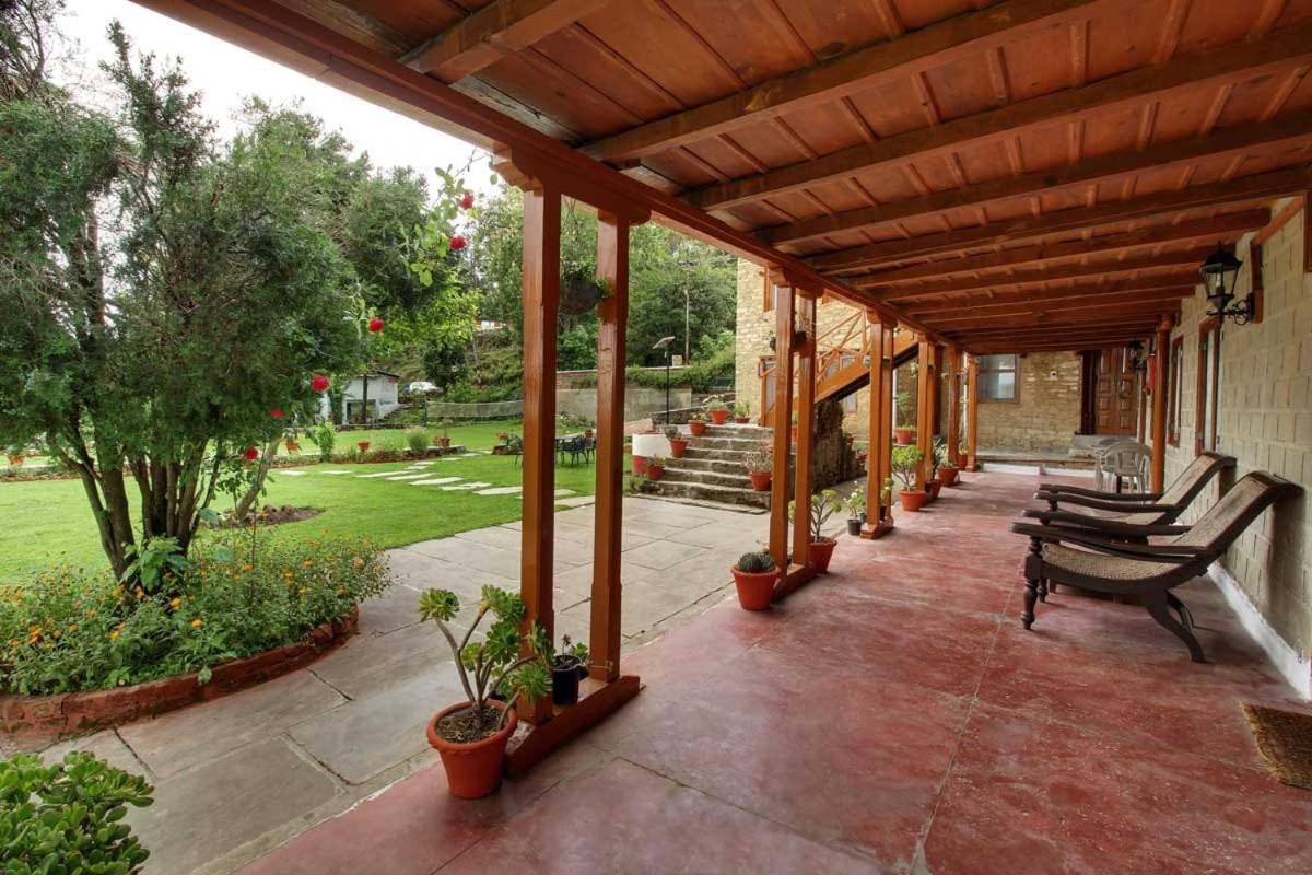 Vamoose Eco Lodge Chevron Kausani Luaran gambar