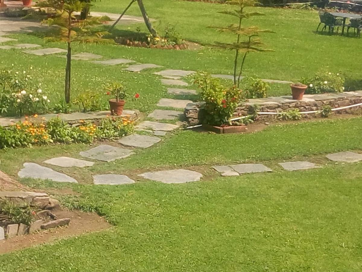 Vamoose Eco Lodge Chevron Kausani Luaran gambar