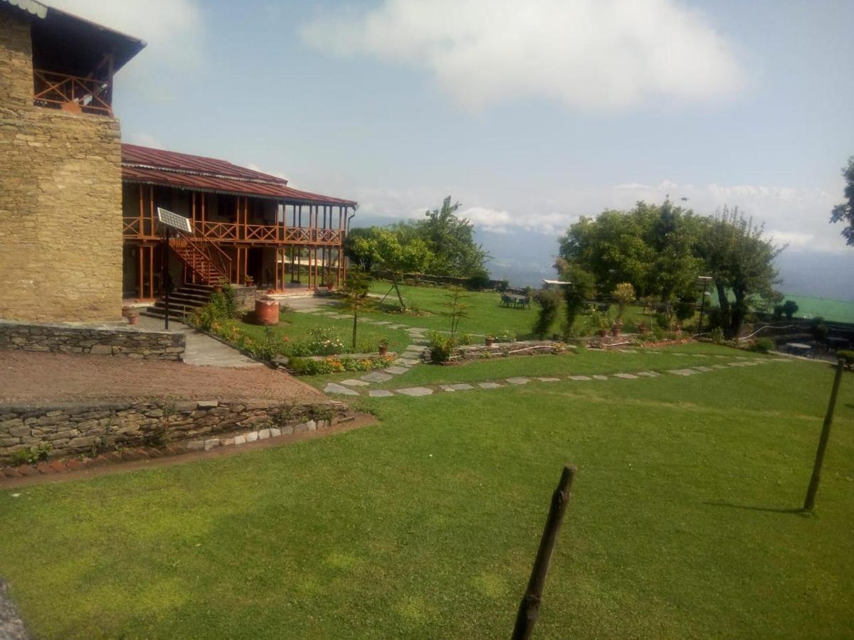 Vamoose Eco Lodge Chevron Kausani Luaran gambar